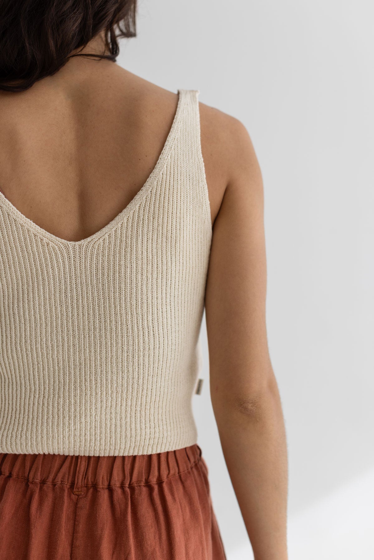 Ecru knit crop top women detail back