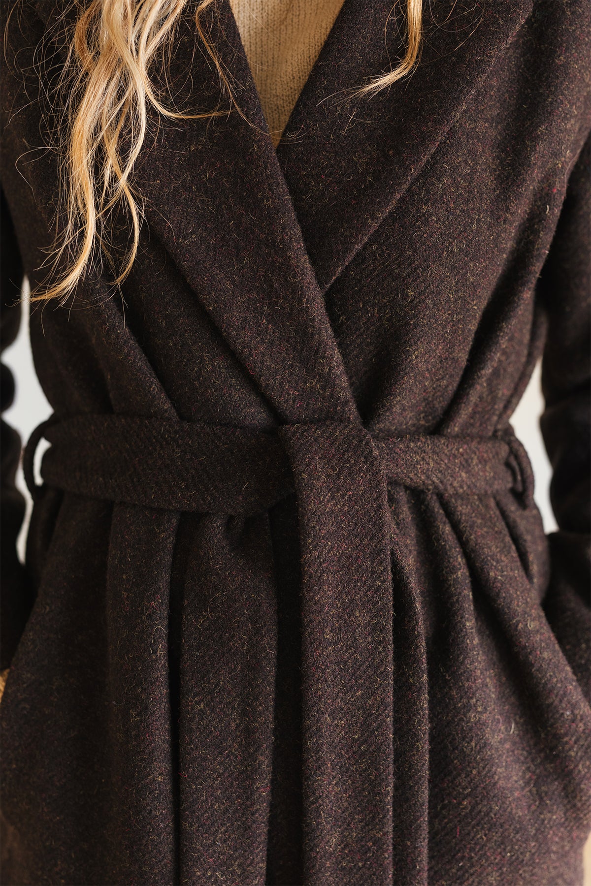 meta-hover, Organic cotton lined brown coat
