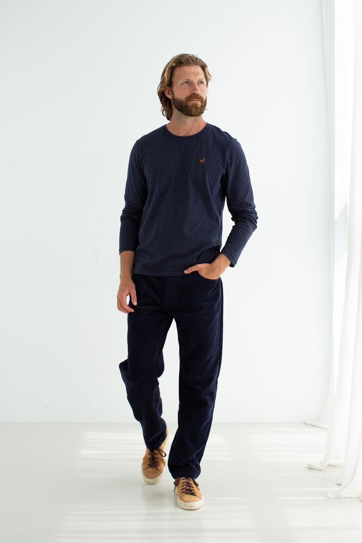 Vau - Dark Navy