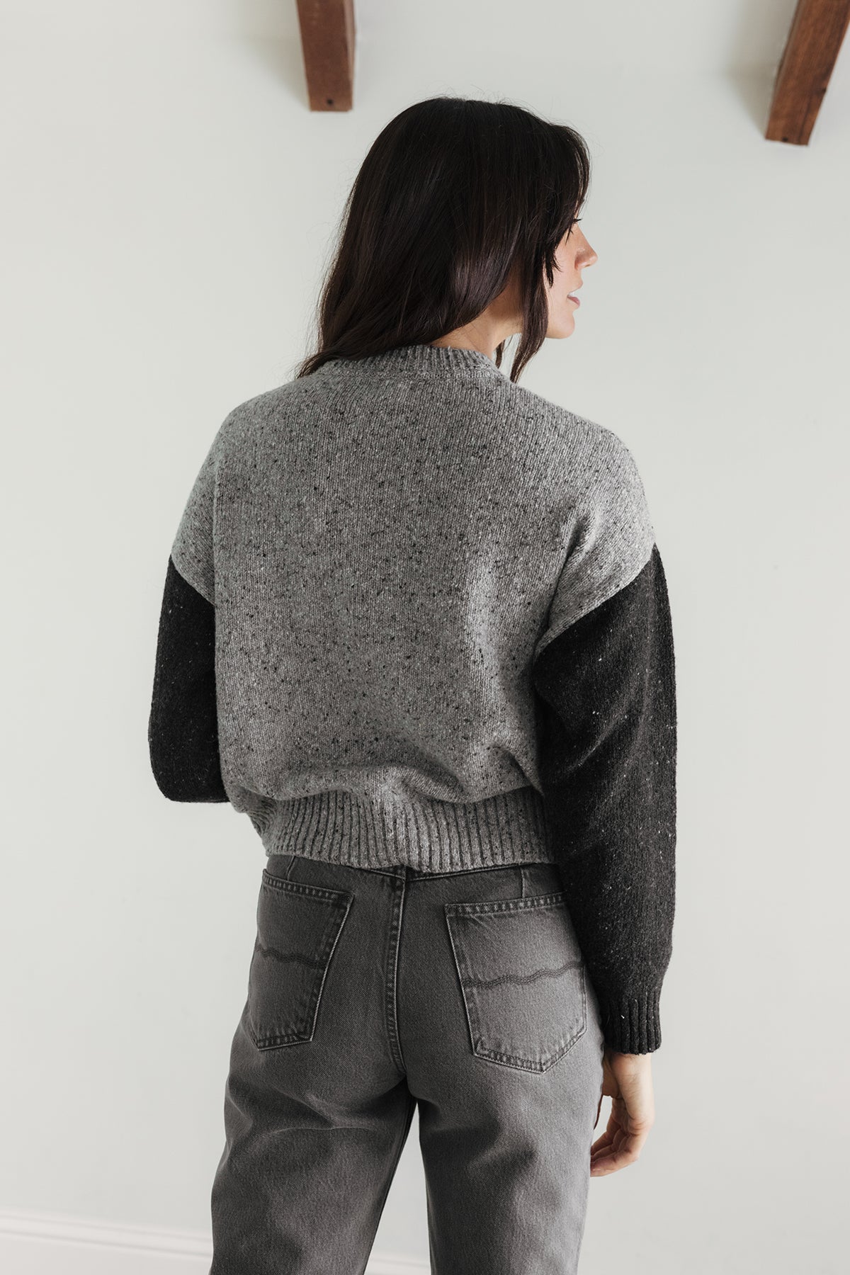 Two-tone sustainable women’s sweater